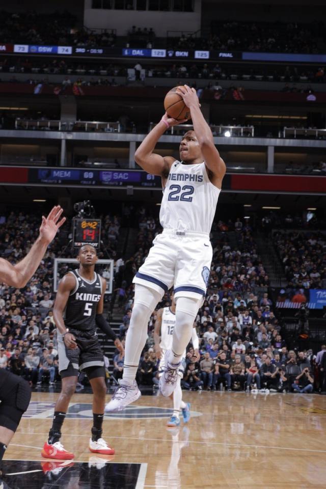 华体会app下载-22记三分紧追库里 灰熊又养成一个全明星后卫？