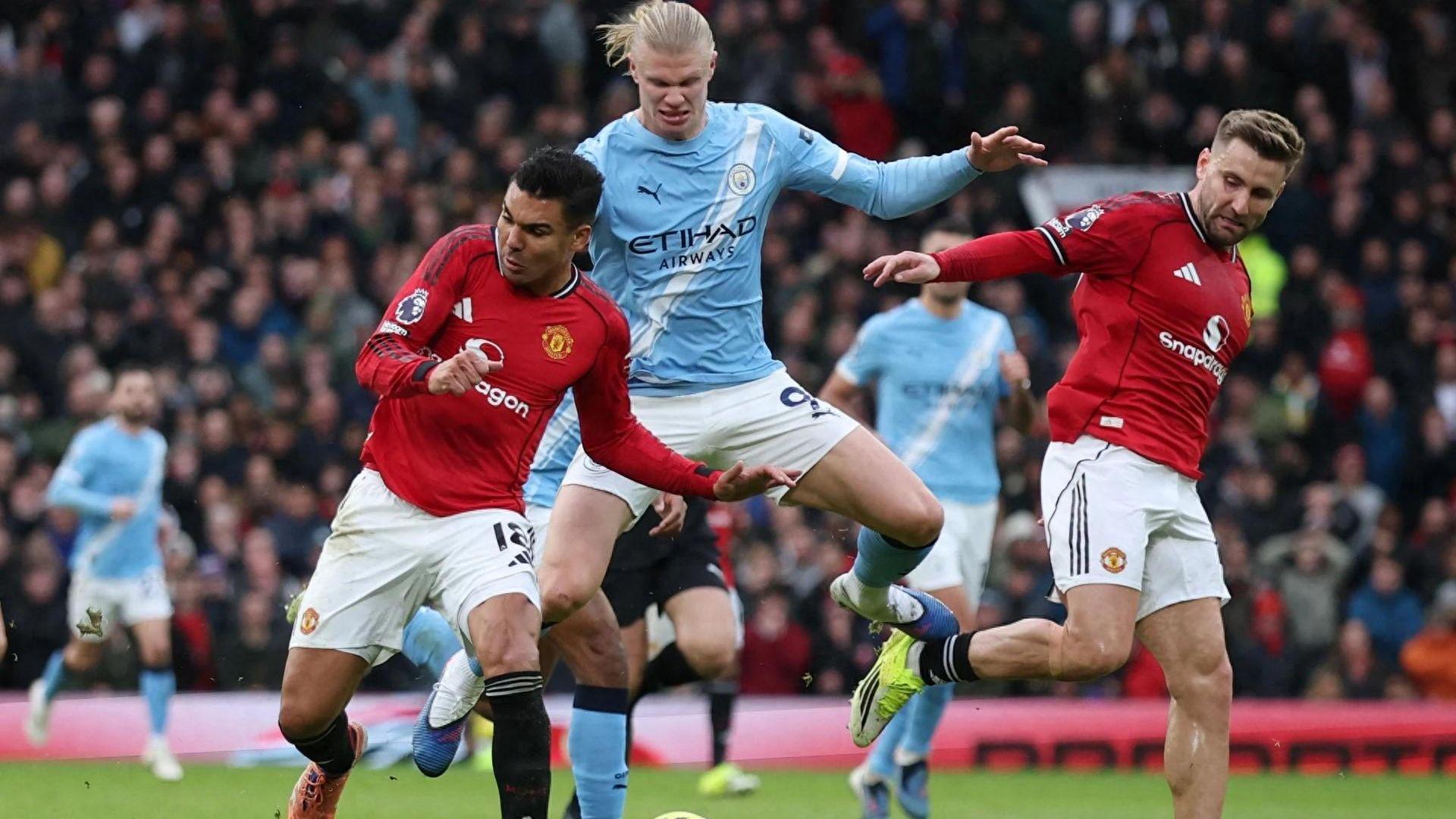 华体会官网-卡塞米罗为何离开曼联？他不是水货，但红魔已经负担不起他