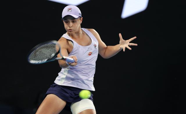 华体会app下载-澳网女单前八已有五人“掉队” 巴蒂占优小威复苏